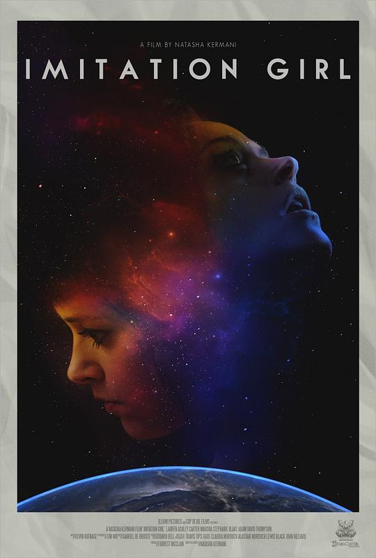 模仿女孩